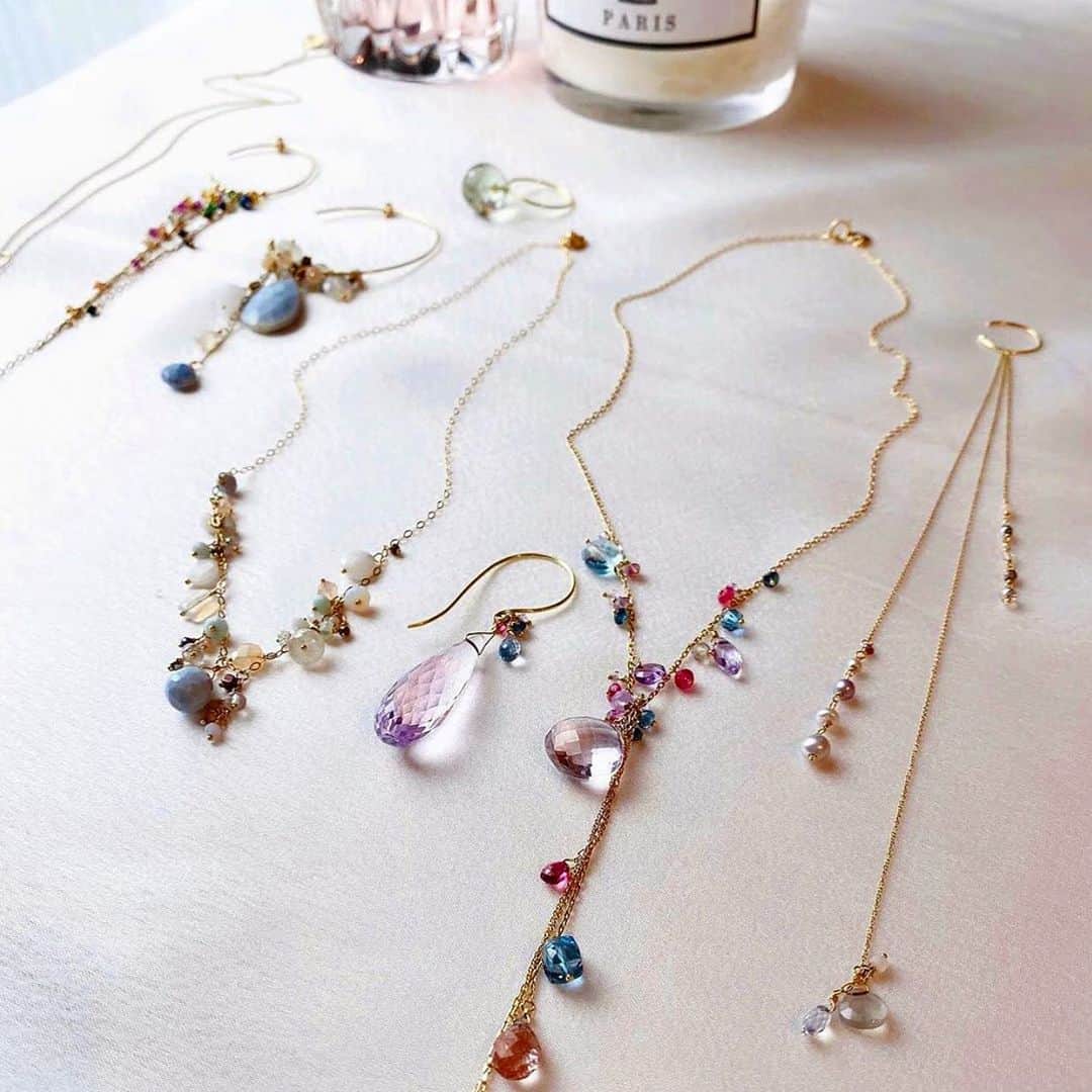 のインスタグラム：「Bespoke pieces for @hpfrance_bijoux 🇯🇵」