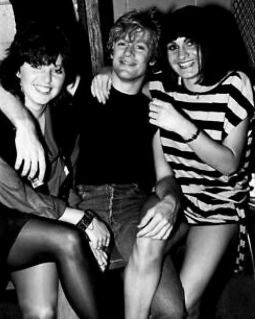 ブライアン・アダムスのインスタグラム：「With fans Janine and Barbara sometime in the 80’s. Photo by #tonymottram」