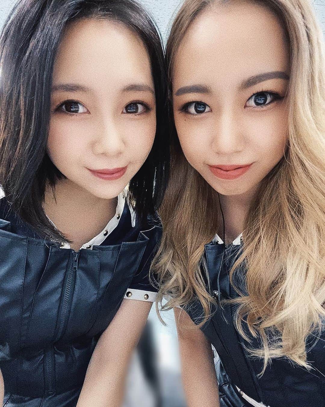 MIYUのインスタグラム：「﻿ ﻿ ﻿ ﻿ ﻿ ﻿ 朝は大好きなCHALとの﻿ お気に入りの1枚から〜📸💜﻿ ﻿ ﻿ ﻿ ﻿ ﻿ 目覚ましより早く起きて寝れなくなったので﻿ 運動して体スッキリ🏋🏼‍♀️🔥﻿ ﻿ ﻿ そして、CHALに勧めてもらった﻿ 消防隊のアニメを見ていました♩(笑)﻿ ﻿ ﻿ ﻿ ﻿ ﻿ ﻿ ⋆٭⋆⚾︎- - - - - - - - - - - - - - - - -⚾︎⋆٭⋆﻿ ﻿ ﻿ ﻿ ﻿ ﻿ 本日、18:00〜﻿ PLAY BALL⚾️🔥﻿ #福岡ソフトバンクホークス﻿ との2戦目です！！﻿ ﻿ ﻿ ﻿ 昨日は悔しい結果でしたが、﻿ 今日から勝ちを繋げていきましょう🤘🏻🔥﻿ ﻿ ﻿ ﻿ ﻿ 現地観戦の皆様、﻿ 感染予防対策にご協力頂き﻿ ありがとうございます！﻿ ﻿ ﻿ ﻿ 皆様のご協力があるからこそ﻿ 安全に同じ空間でバファローズと﻿ 共に闘えています。﻿ ﻿ ﻿ ﻿ 引続き、よろしくお願いします☺︎︎✨﻿ ﻿ ﻿ ﻿ ﻿ ﻿ 本日もバファローズへのご声援、﻿ よろしくお願いします🔥﻿ ﻿ ﻿ ﻿ ﻿ ﻿ ﻿ #オリックス #Bs2020 #BsGirls #オリ姫﻿ #野球 #プロ野球 #オリックスバファローズ #超革新系﻿ #野球女子　#野球好き　#野球好きな人と繋がりたい﻿ #球場観戦　#京セラドーム大阪﻿ #baseball #ORIX #Buffaloes #BINNOVATION﻿ #MIYU #miyu_337  #🐼 ﻿ ﻿ ﻿」