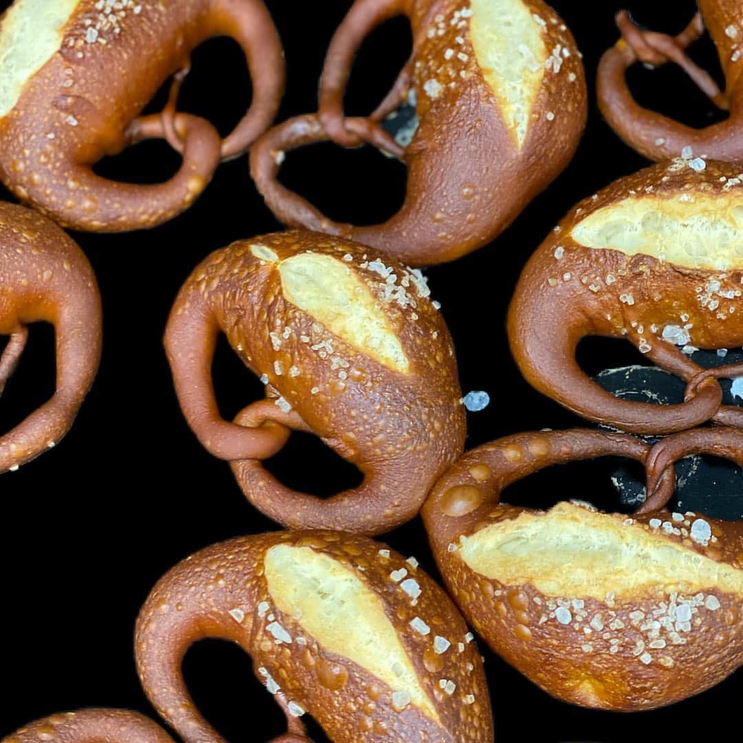 魔女菅原のグルメインスタ