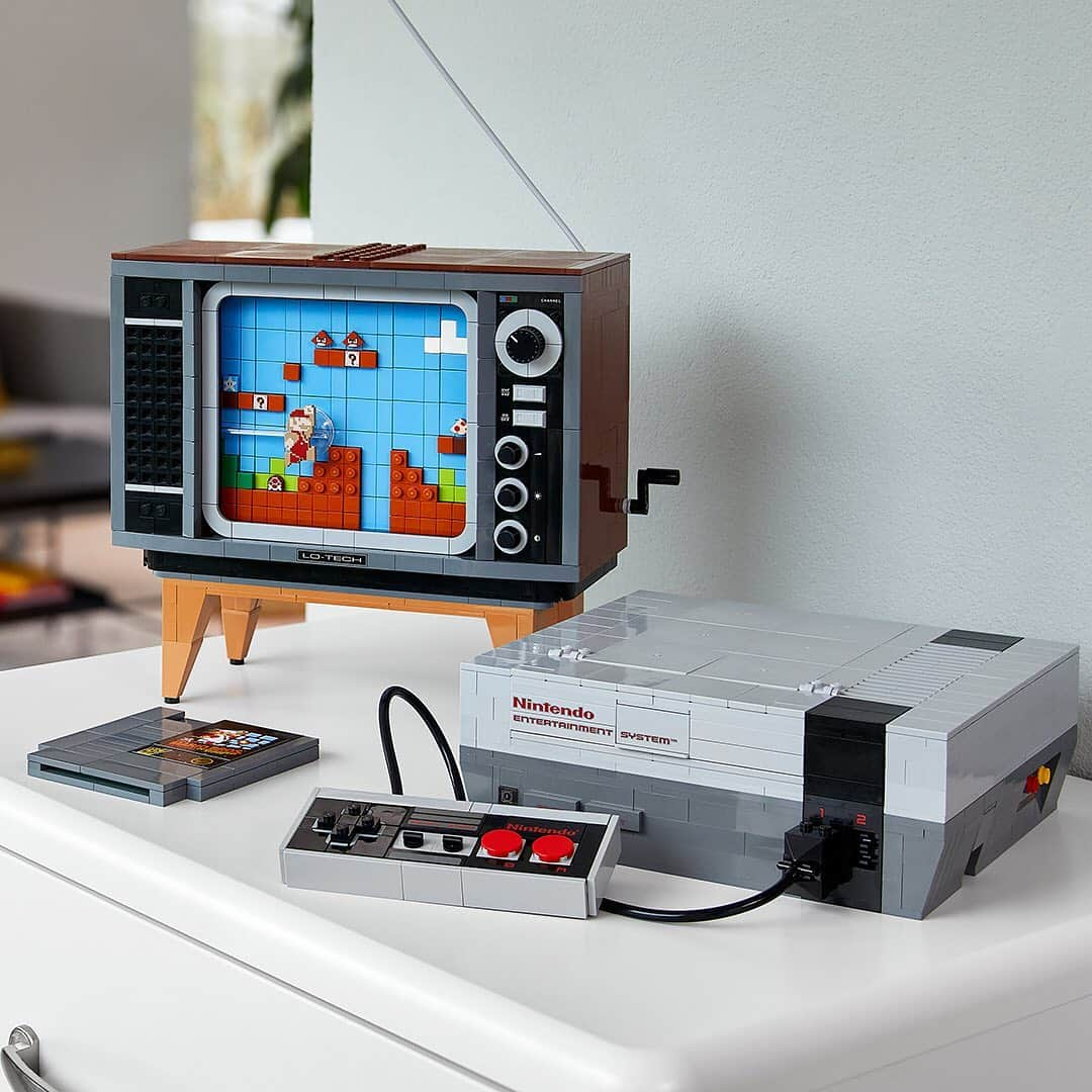 任天堂さんのインスタグラム写真 - (任天堂Instagram)「#LEGO #NintendoEntertainmentSystem #NES #スーパーマリオブラザーズ #レゴ #レゴマリオ #SUPERMARIO #Nintendo #任天堂」7月15日 11時44分 - nintendo_jp