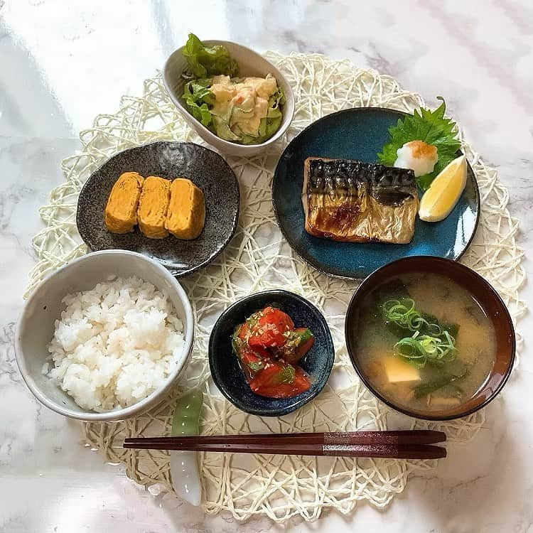 airiさんのインスタグラム写真 - (airiInstagram)「． 朝昼ごはん。 自分の中でサバ摂取強化週間です 美容にめーっちゃいいよ🐟 #米ラブ🌾」7月15日 11時52分 - air129r