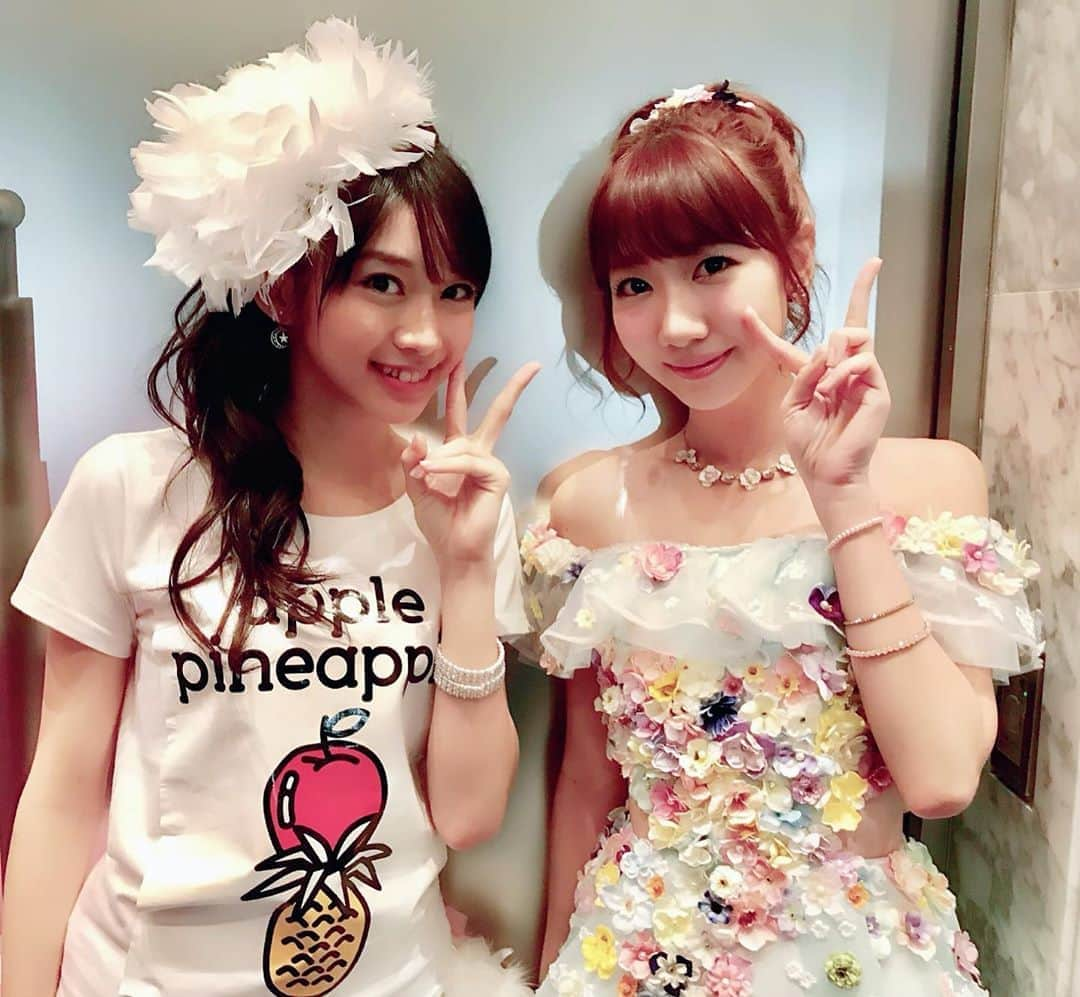 牧野真莉愛さんのインスタグラム写真 - (牧野真莉愛Instagram)「♡ ♡ 💖柏木由紀さん💖 お誕生日おめでとうございます🎂✨ 柏木由紀さんスペシャルLOVEりんな年になりますように🎀 柏木由紀さん💖LOVEりんです💕 まりあより 🐰💕 感動的な出来事となりました💗💗💗(写真🎀2016.12.14) ♡ ♡  #柏木由紀 さん💖」7月15日 12時33分 - maria_makino.official