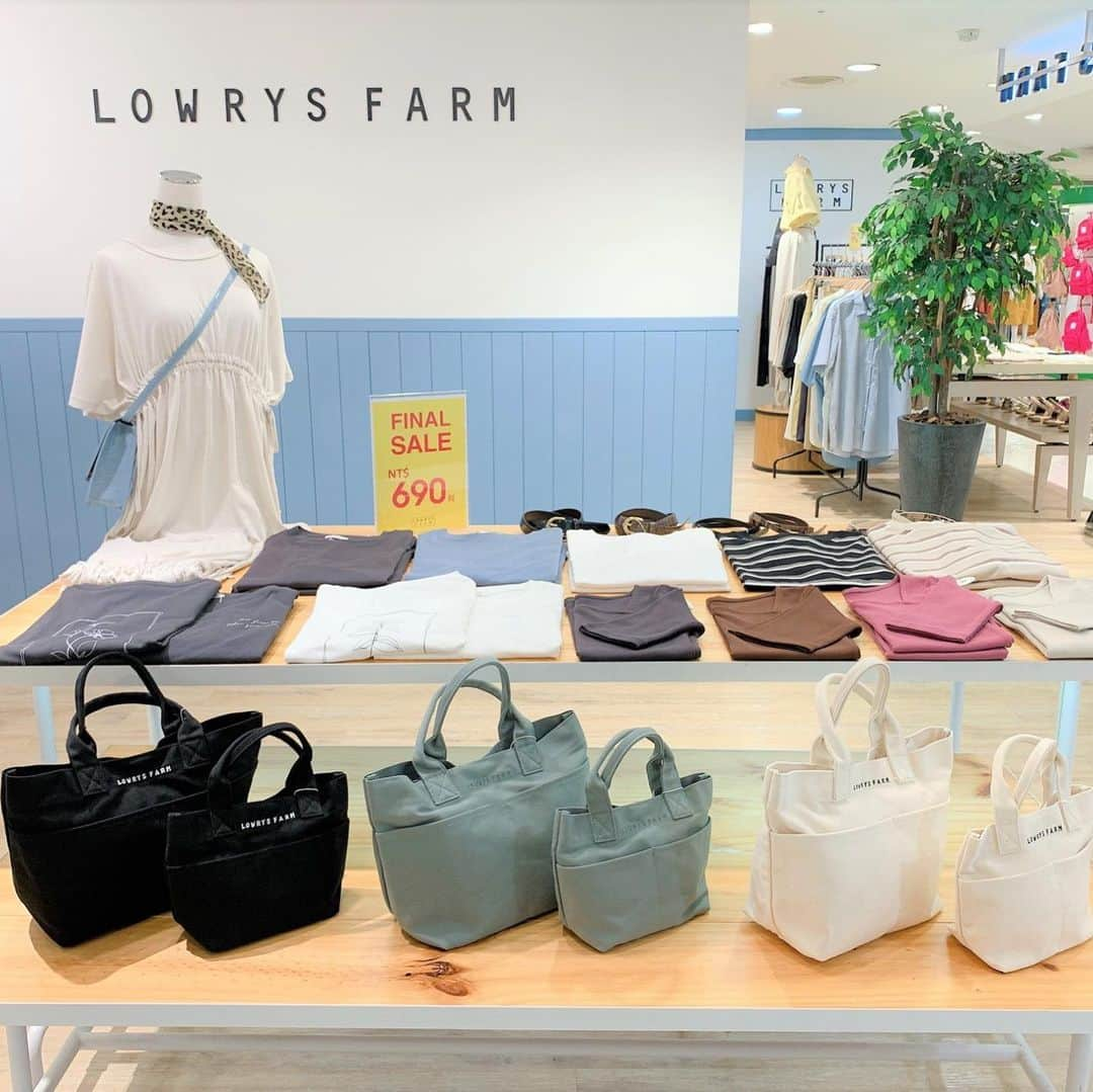 LOWRYS FARM-TWさんのインスタグラム写真 - (LOWRYS FARM-TWInstagram)「\ FINAL SALE 再加碼 / 夏季新品低至5折起! 期間限定滿額現折優惠😍 . 集合日本人氣女裝品牌，全面特價中!! ▪ @lowrysfarm_tw ▪ @heather_taiwan ▪ @jeanasis_tw . @dotst_taiwan 台灣官網同步優惠❤️ . #lowrysfarm #new #lf_tw #tops #summer #summeroutfit #summerfashion #lookbook #style #snap #穿搭 #大人カジュアル #love #instagood #photooftheday #fashion #beautiful #happy #cute #tbt #sale」7月15日 12時35分 - lowrysfarm_tw