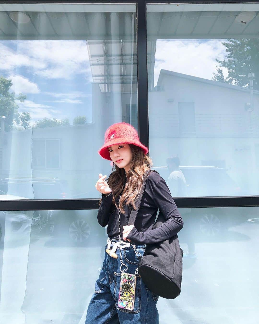 ダラ さんのインスタグラム写真 - (ダラ Instagram)「출근길 ♥️ #ootd」7月15日 12時56分 - daraxxi