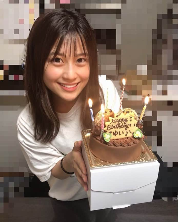 松下由依さんのインスタグラム写真 - (松下由依Instagram)「KBC新人アナウンサー松下由依です🌻  誕生日をきっかけに Instagram、Twitter 始めます🕊  お暇な時にみてください☺︎☺︎☺︎  #1997.07.15 #山笠#追い山 #母と父に祝ってもらいました #私が好きなハリネズミケーキ🦔」7月15日 13時17分 - matsushita_yui_kbc