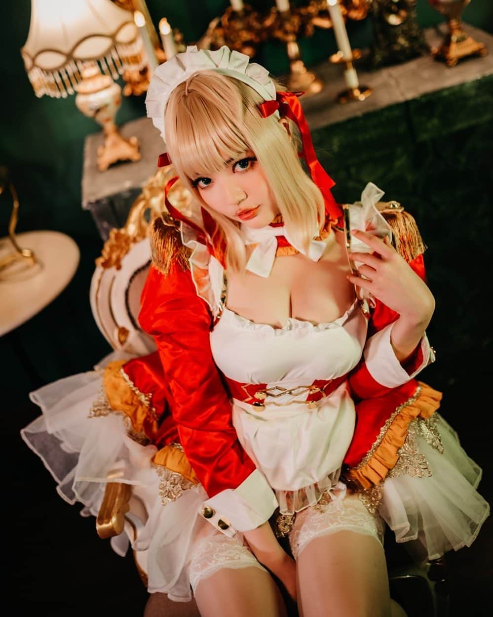 YingTzeさんのインスタグラム写真 - (YingTzeInstagram)「Nero Maid 🌹 This month is meido theme ~ garter + stocking combo is deadly ~ _ All patreon rewards sent ! ❤️ Check your Patreon Inbox ~ big rewards this month ! ▶️ www.patreon.com/yingtze  _ 📸 @kenn_tee  Studio @studio14ss  #blessed #fategrandorder #fatecosplay #sabernero #fgo #fgocosplay #maidcosplay」7月15日 14時49分 - yingtze