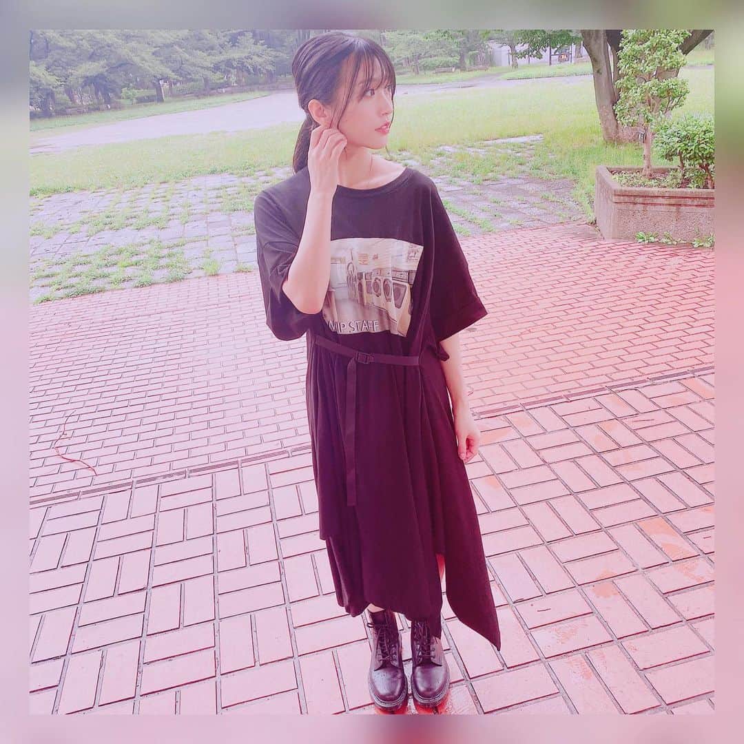 根岸愛さんのインスタグラム写真 - (根岸愛Instagram)「👗💕👗 お仕事でした。 newお洋服を着ました👗 BANKで買った服形可愛くて 着心地も良いです🥰 写真撮る時だけ マスク外してるよ😷 雨ですなぁ☔️☔️ #fashion #whipstaff #BANK #tokyo_bank #shinjuku_bank #onepeace #blak #drmartens #ワンピース #ねぎしふく #ねぎ私服」7月15日 15時42分 - negishiai927