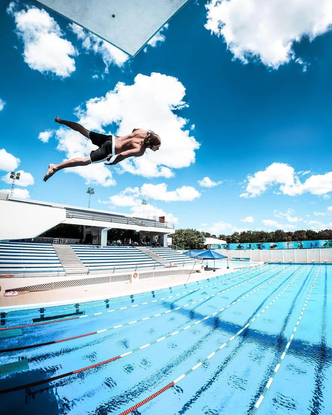 goproさんのインスタグラム写真 - (goproInstagram)「Photo of the Day: Time for a cool down ☀️ #GoProFamily member @chrisrogers + #GoProHERO8 Black ⠀⠀⠀⠀⠀⠀⠀⠀⠀ Score our best deal of the summer 💰 Save $150 on #GoProHERO8 Black when you sign up for #GoProPLUS today ⠀⠀⠀⠀⠀⠀⠀⠀⠀ @GoProMX #GoProMX #Summer #Diving #HighDive #Pool」7月16日 1時14分 - gopro