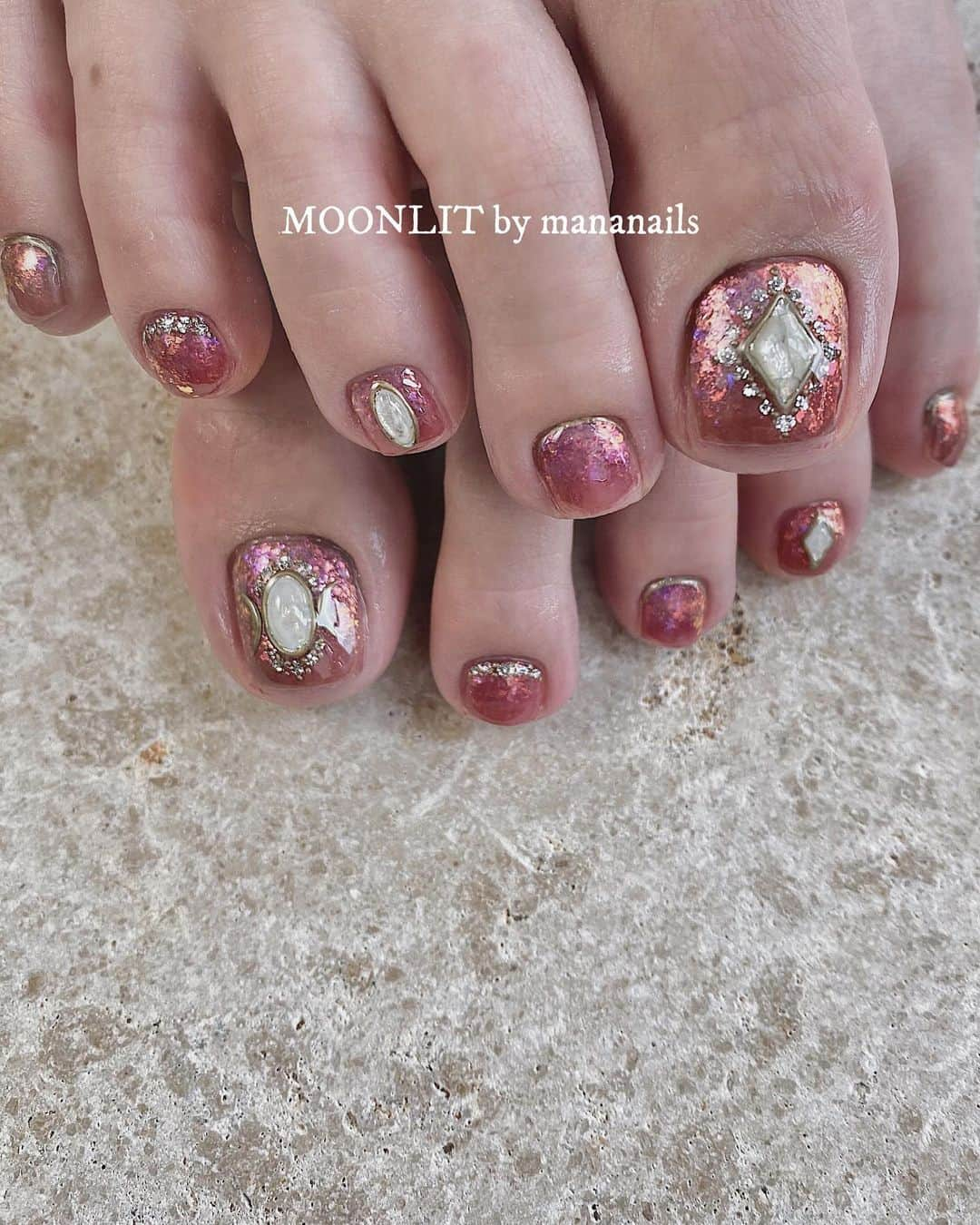 mananailsさんのインスタグラム写真 - (mananailsInstagram)「pink × jewelry💗💎 ㅤ ☾120min design」7月15日 18時02分 - mananails