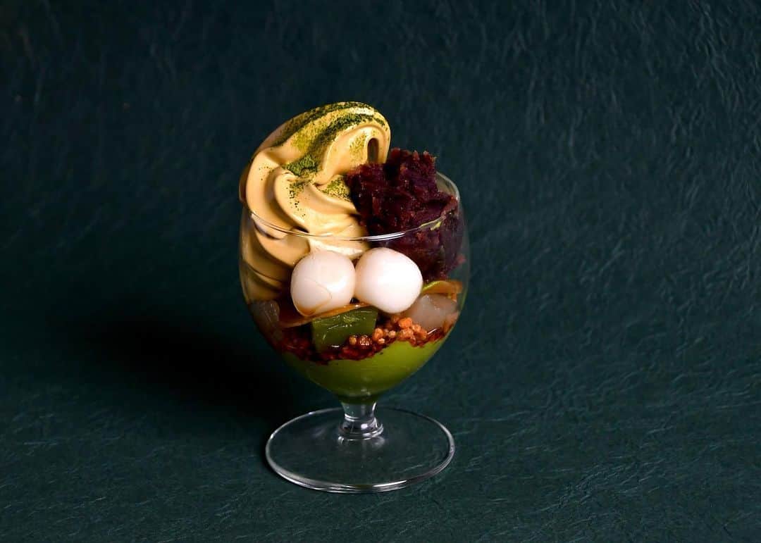 タマチャンショップ都城本店さんのインスタグラム写真 タマチャンショップ都城本店instagram 抹茶フェアより タマチャンの抹茶パフェ タマチャンショップのスイーツと相性のよい藤枝産抹茶を贅沢に使用したスペシャルなパフェです 濃い抹茶が食べたい