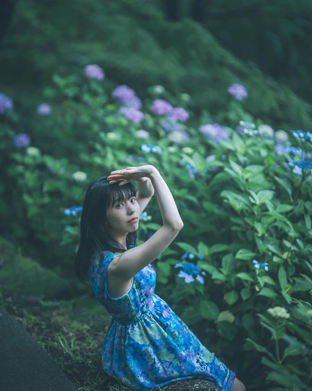 奥野香耶さんのインスタグラム写真 - (奥野香耶Instagram)「photo(@tkhsmnr108 ) ・ ・ #紫陽花 #昭和記念公園  #ファインダー越しの世界  #portrait #good_portraits_world  #seasonalflowers #as_archive #cityports #into_the_screen #jp_mood  #声優」7月15日 18時16分 - _kayarea_