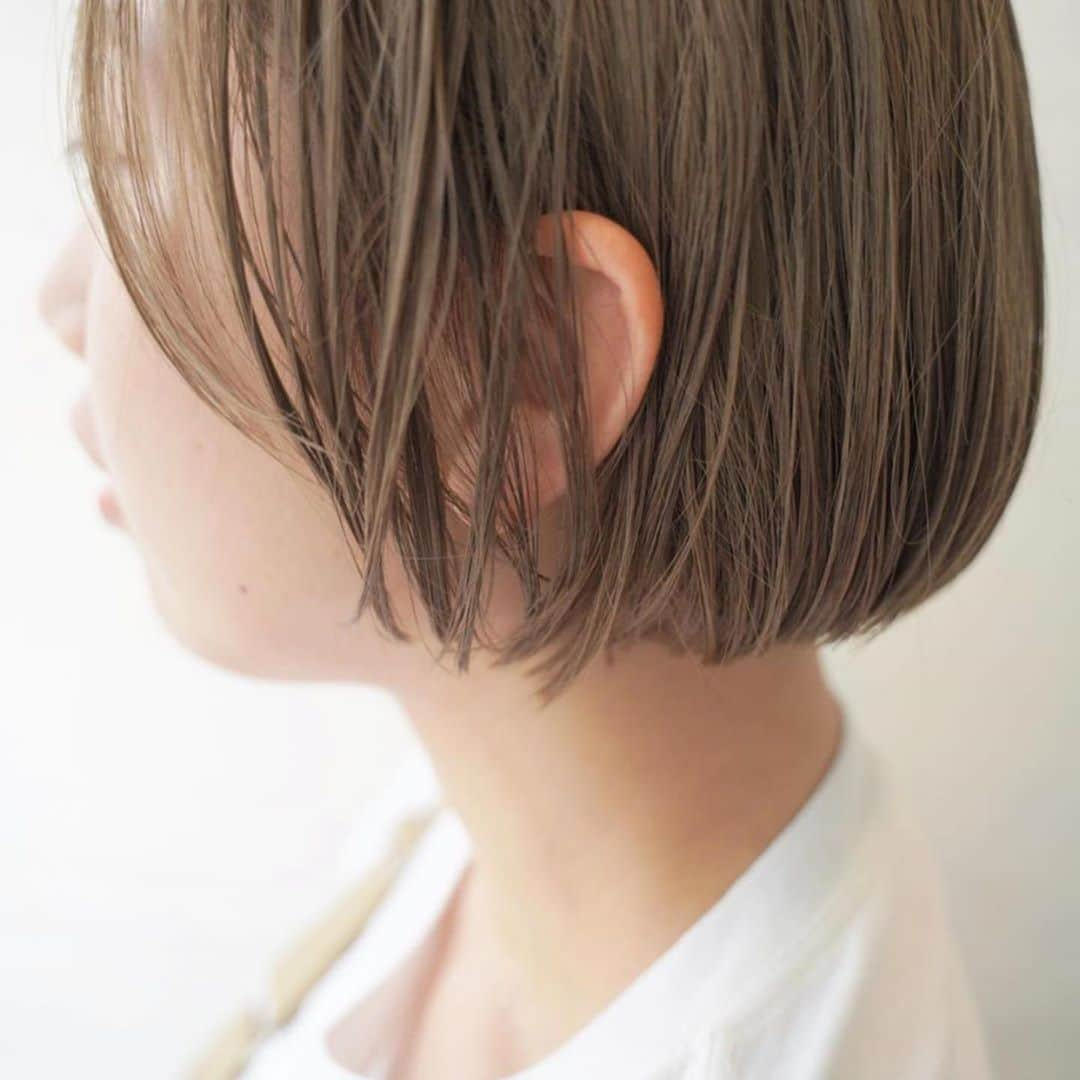 並木一樹さんのインスタグラム写真 - (並木一樹Instagram)「mini  bobのヘアカタログ⤴︎ ・ #NAMIヘアー　←レディーススタイルのまとめはこちら♪ ・ #ハンサムショート #オールバック #ボブ#ミニボブ #グラボブ #グラデーションボブ #ミニボブ #ショートヘア#ショート」7月15日 18時26分 - casi_namiki