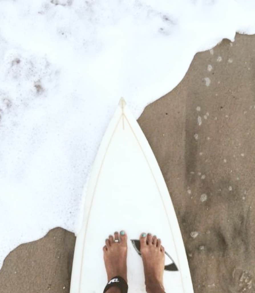 南美沙さんのインスタグラム写真 - (南美沙Instagram)「I haven’t been surfing for a long time 🏄‍♀️🙃🙂🙃🙂🙃」7月15日 19時40分 - miee.misa