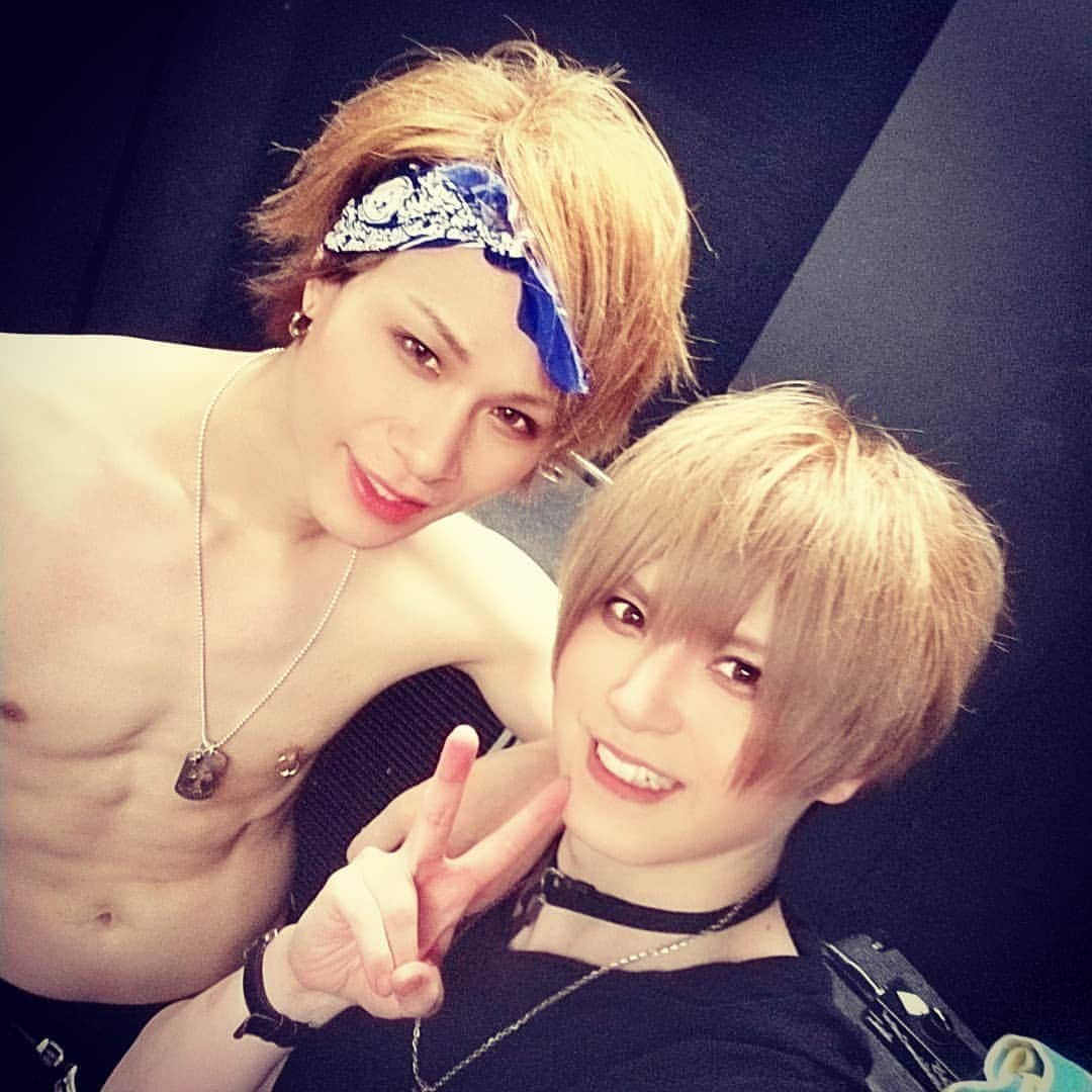 Yusukeさんのインスタグラム写真 - (YusukeInstagram)「GTBせいやさんと！ ２日間配信ライブめちゃめちゃ楽しかった！！！ また楽しいことやりましょう(*^ー^)ノ♪ ありがとうございました！  #GTB  #配信ライブ #ライブ #たのしすぎ」7月15日 20時11分 - hero_yusuke