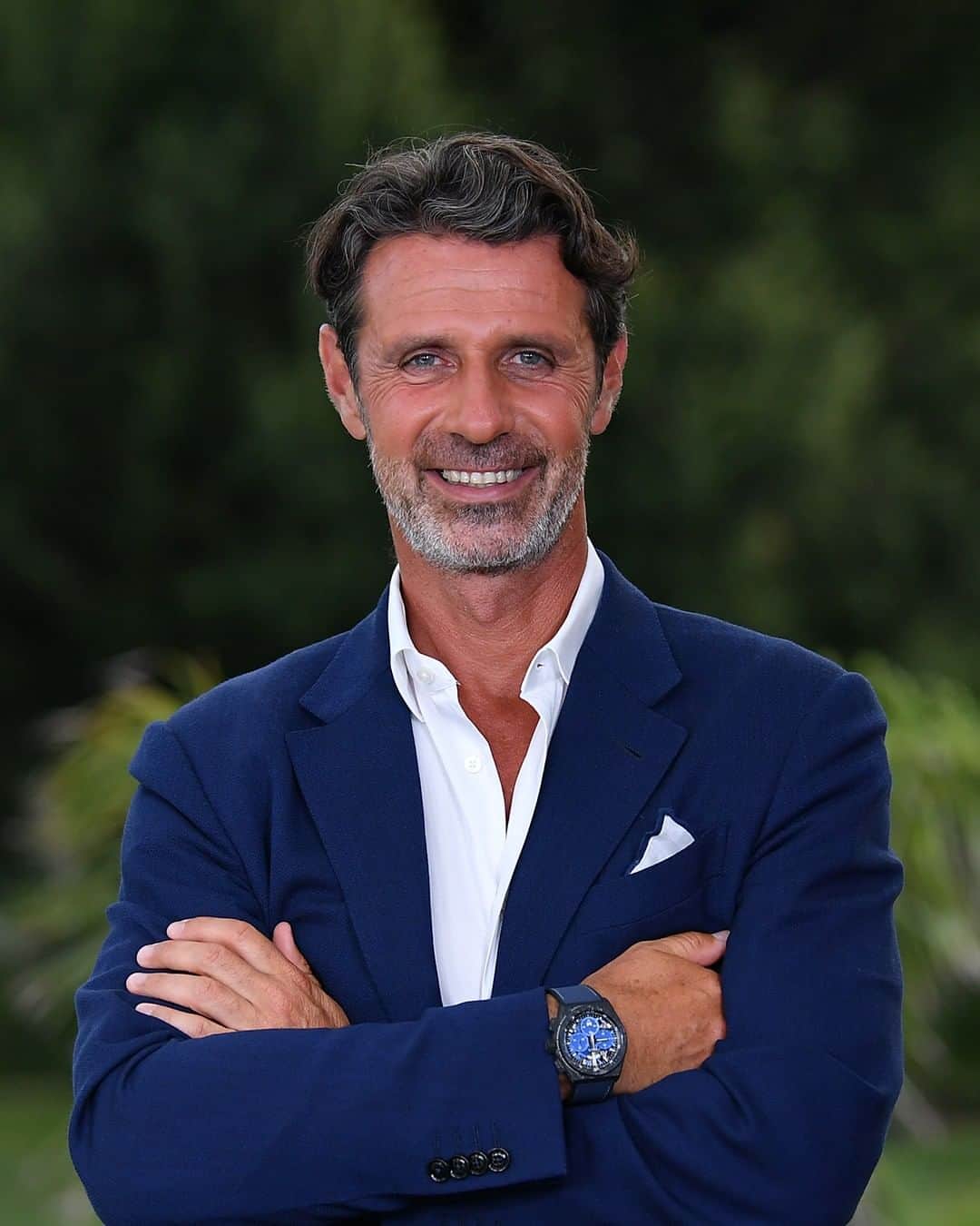 ゼニスのインスタグラム：「#PatrickMouratoglou: A coach to some of tennis’ greatest players and mentor to a new generation of up-and-coming players, @patrickmouratoglou has reached his star by transmitting his knowledge and passion so that others can reach theirs.   Now, Mouratoglou has reached another star in his career: The creation of his own tennis league Ultimate Tennis Showdown, in a totally new and innovative format that seeks to appeal to a younger, more inclusive demographic while emphasizing the sense of entertainment in the sport.  #Zenith #ZenithWatches #ZenithXPatrickMouratoglou #Watches #Watch #Watchesofinstagram #Watchfam #WatchoftheDay #Luxury #WatchAddict #Watchcollector #Horology #DailyWatch #ElPrimero #Chronograph」