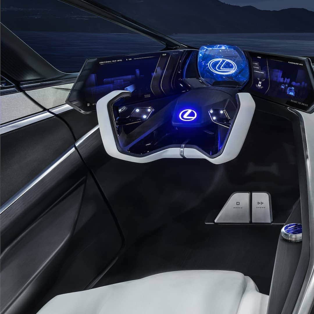 Lexus UKさんのインスタグラム写真 - (Lexus UKInstagram)「High-tech yet human-centred. Lexus LF-30 Electrified concept.  #LexusConcept #Lexus #Design #CarDesign #Automotive #CarofInstagram #ElectricCar」7月15日 21時00分 - lexusuk