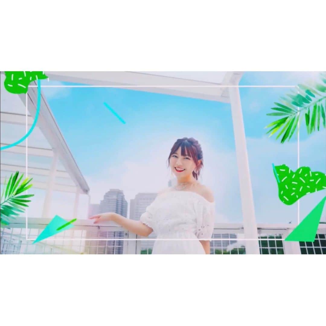 廣川奈々聖さんのインスタグラム写真 - (廣川奈々聖Instagram)「8月12日発売のシングル﻿ 「サンデー！サンシャイン！」のMVが公開されました！﻿ ﻿ 全シーン 5人ばらばらの撮影でちょっと寂しかったけど、爽やかで夏全開な作品になりました！😭﻿ ﻿ ﻿ 是非、YouTubeでチェックしてね〜！¨̮ 🌺﻿ ﻿ ﻿ ﻿ #サンデーサンシャイン#mv撮影#わーすた#wasuta」7月15日 21時27分 - nanaseven7_u_u