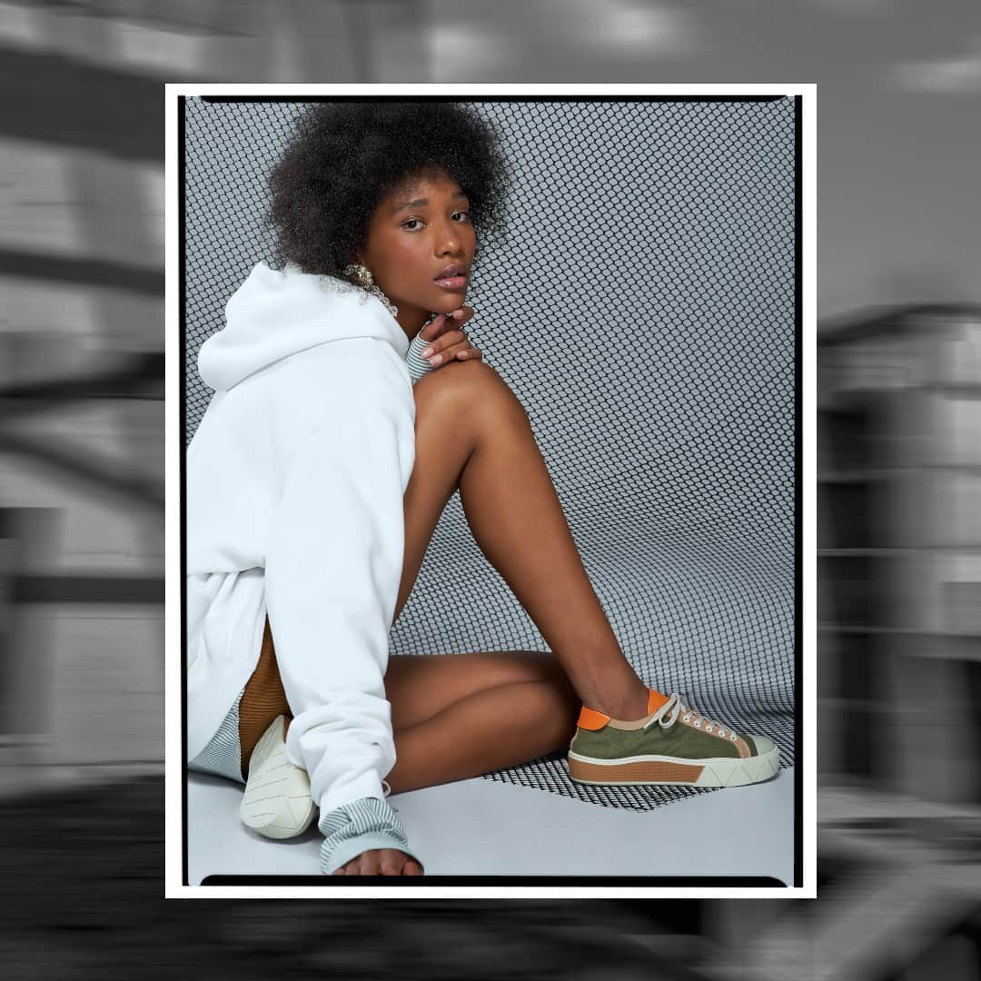 Schutzのインスタグラム：「GET YOURS NOW - SCHUTZ URBAN SNEAKERS ❤️ #newin #schutzurban」
