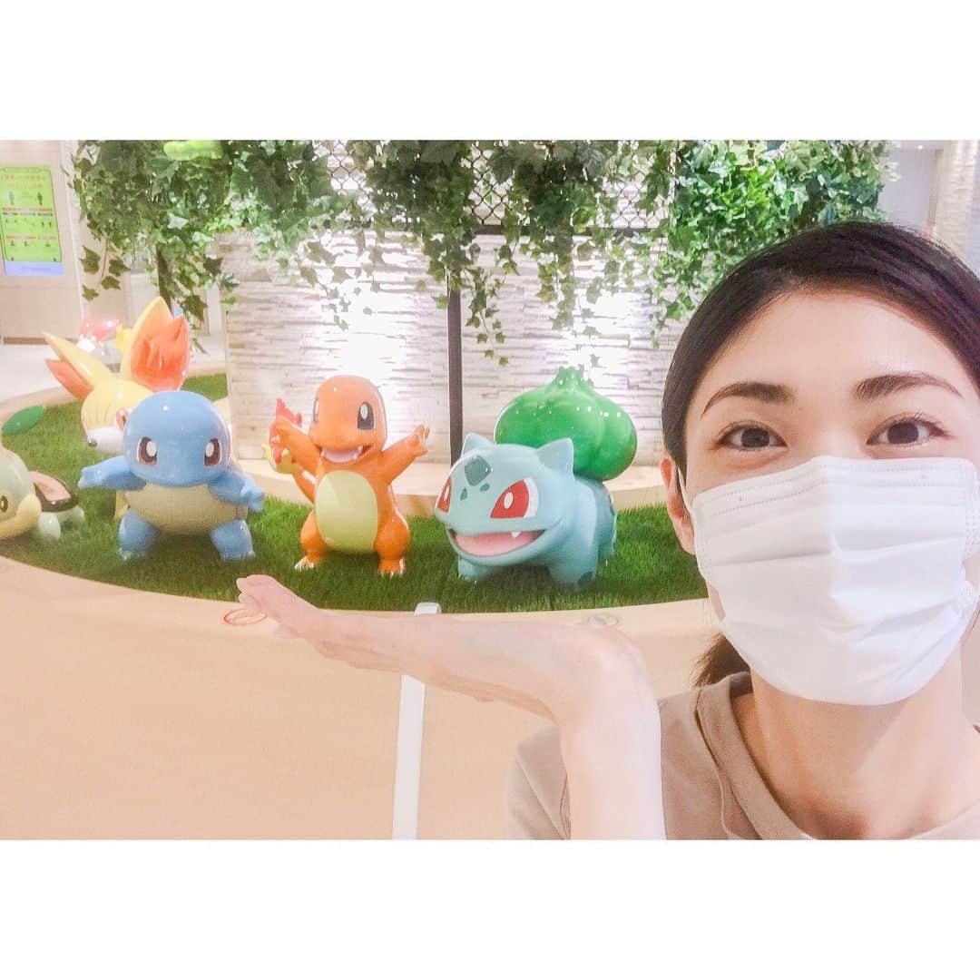 加藤侑紀のインスタグラム：「▽▼ 下面有中文 ▼▽ 用事のついでにポケモンセンター寄っちゃった〜🤪御三家の皆さんと😍📷 ・ 出門經過寶可夢center～🤪和我心中的御三家合照😍📷 ・ ・ #pokemoncentre #寶可夢go #永遠のアイドル  #何やってんだ #在幹嘛 #日台ハーフ #台日混血兒 #台日友好 #日台友好 #愛台灣 #學日文 #日語學習 #日文教學 #中国語勉強 #帰国子女 #バイリンガル #女優 #演員 #actress」