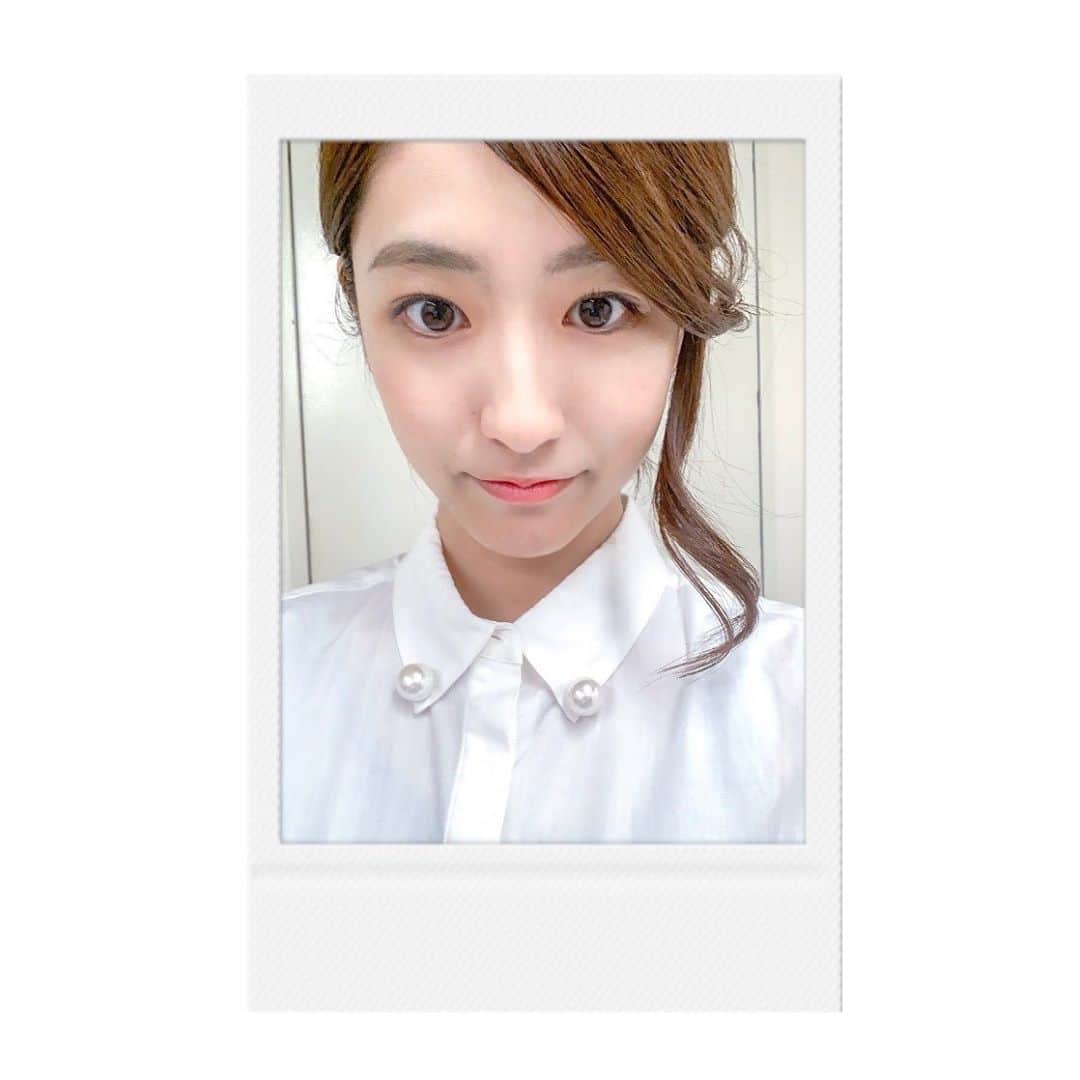 田村真子さんのインスタグラム写真 - (田村真子Instagram)「久々に局外のスタジオでの仕事でした💫 元衣装の私服のパールシャツ、着られる季節になりうれしいです。 前髪、少し出してるデーです🧚‍♀️  今日は家で23を見ます☕︎」7月15日 22時55分 - tamura_mako_