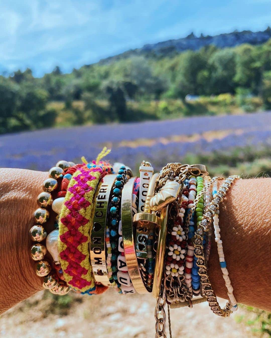 ダニジョーのインスタグラム：「Postcard from Provence 🇫🇷」