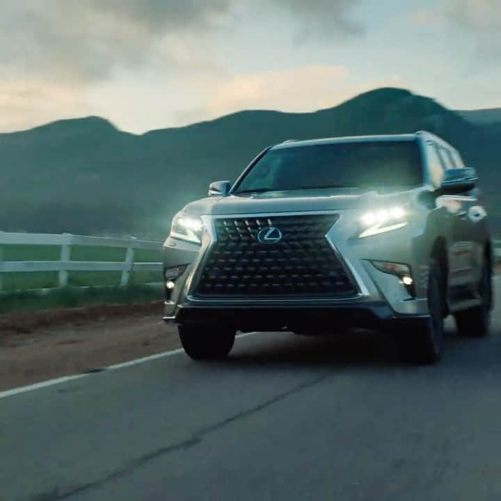 Lexus USAのインスタグラム：「Our search for inspiration lead us to discover a journey of passion, creativity, innovation, and humility - all wrapped into one story, the story of curiosity. Over the next few weeks we will be highlighting those that ignite imagination and live in motion. Visit the link in our bio to see more.」