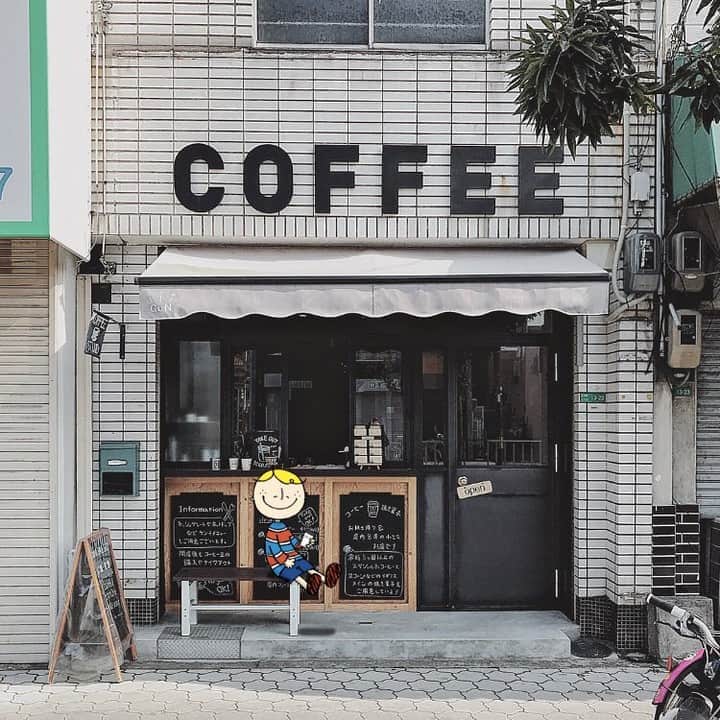 Osaka Bob（大阪観光局公式キャラクター）さんのインスタグラム写真 - (Osaka Bob（大阪観光局公式キャラクター）Instagram)「Something sweet and a cup of coffee @gons.bake.shop in Kitahata ☕️ All the sweets look so good, I may have to order more than one!  北畠にあるGON’s BAKE SHOP @gons.bake.shop では、焼き菓子とコーヒーが楽しめる☕️ 優しい見た目のお菓子はどれも美味しそうで迷っちゃうなぁ…  📷 @domami3 ————————————————————— #maido #withOsakaBob #OSAKA #osakatrip #japan #nihon #OsakaJapan #大坂 #오사카 #大阪 #Оsака #Осака #โอซาก้า  #大阪観光」7月16日 0時37分 - maido_osaka_bob