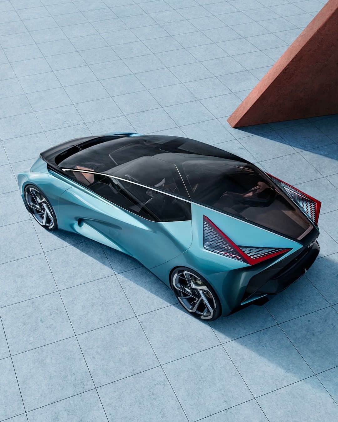 Lexus UKさんのインスタグラム写真 - (Lexus UKInstagram)「The future is #Electrified.  #LexusConcept #Lexus #Design #CarDesign #Automotive #CarofInstagram #ElectricCar」7月16日 1時01分 - lexusuk