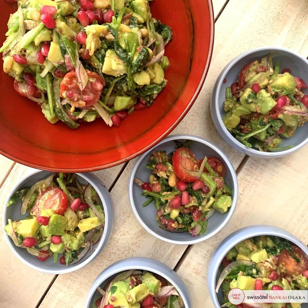 スイスホテル南海大阪さんのインスタグラム写真 - (スイスホテル南海大阪Instagram)「健康なお食事で気分がアップ。その繰り返しでハッピーに。#バイタリティ #スイスホテル南海大阪 #スイスホテル #タボラ36  Eat healthy. Feel Good. Repeat. #SwissVitality #VitalityInCuisine」7月16日 11時03分 - swissotelnankaiosaka_official