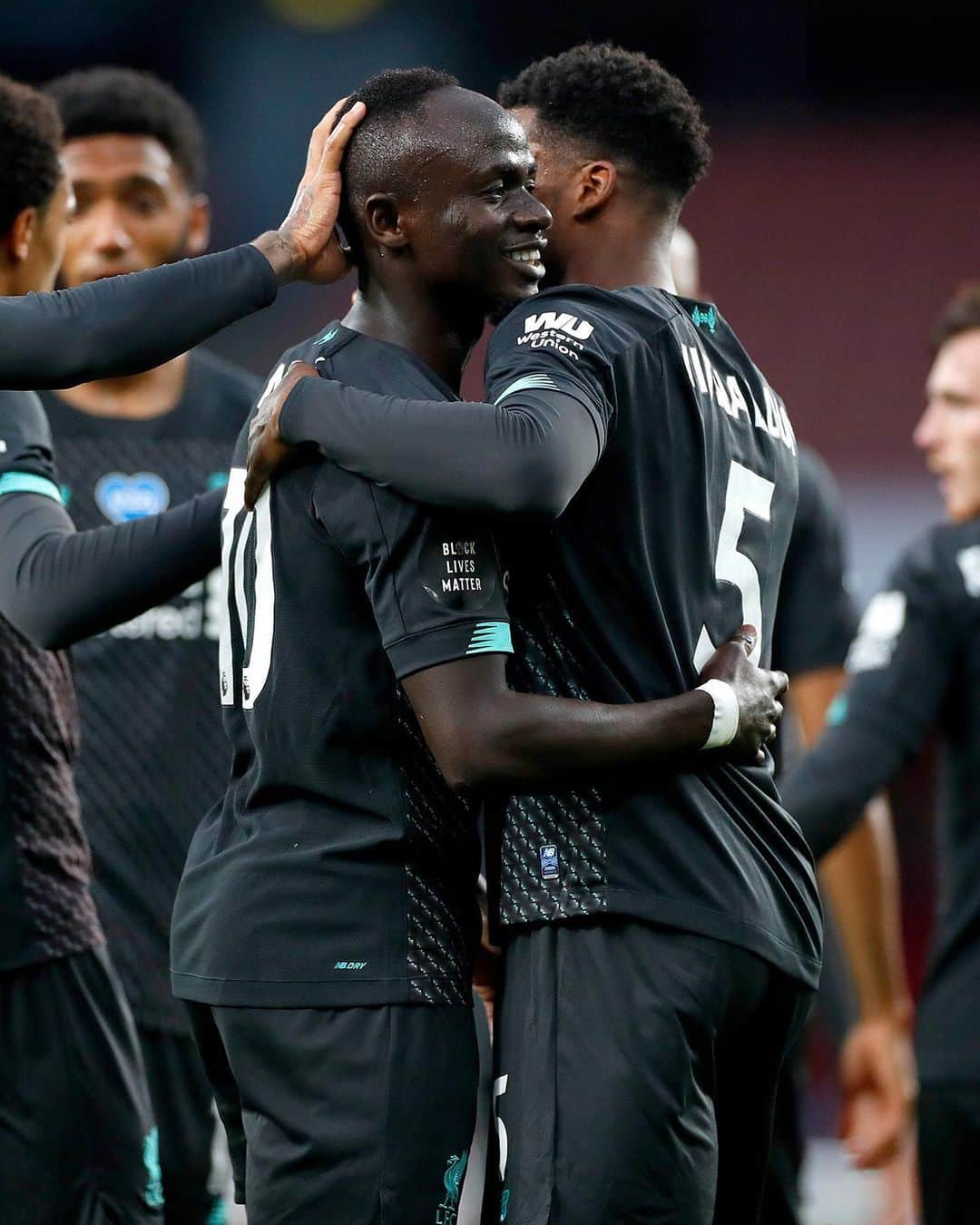 リヴァプールFCさんのインスタグラム写真 - (リヴァプールFCInstagram)「S A D I O 😁⚽️ #Mane #ARSLIV #LFC #LiverpoolFC」7月16日 4時44分 - liverpoolfc