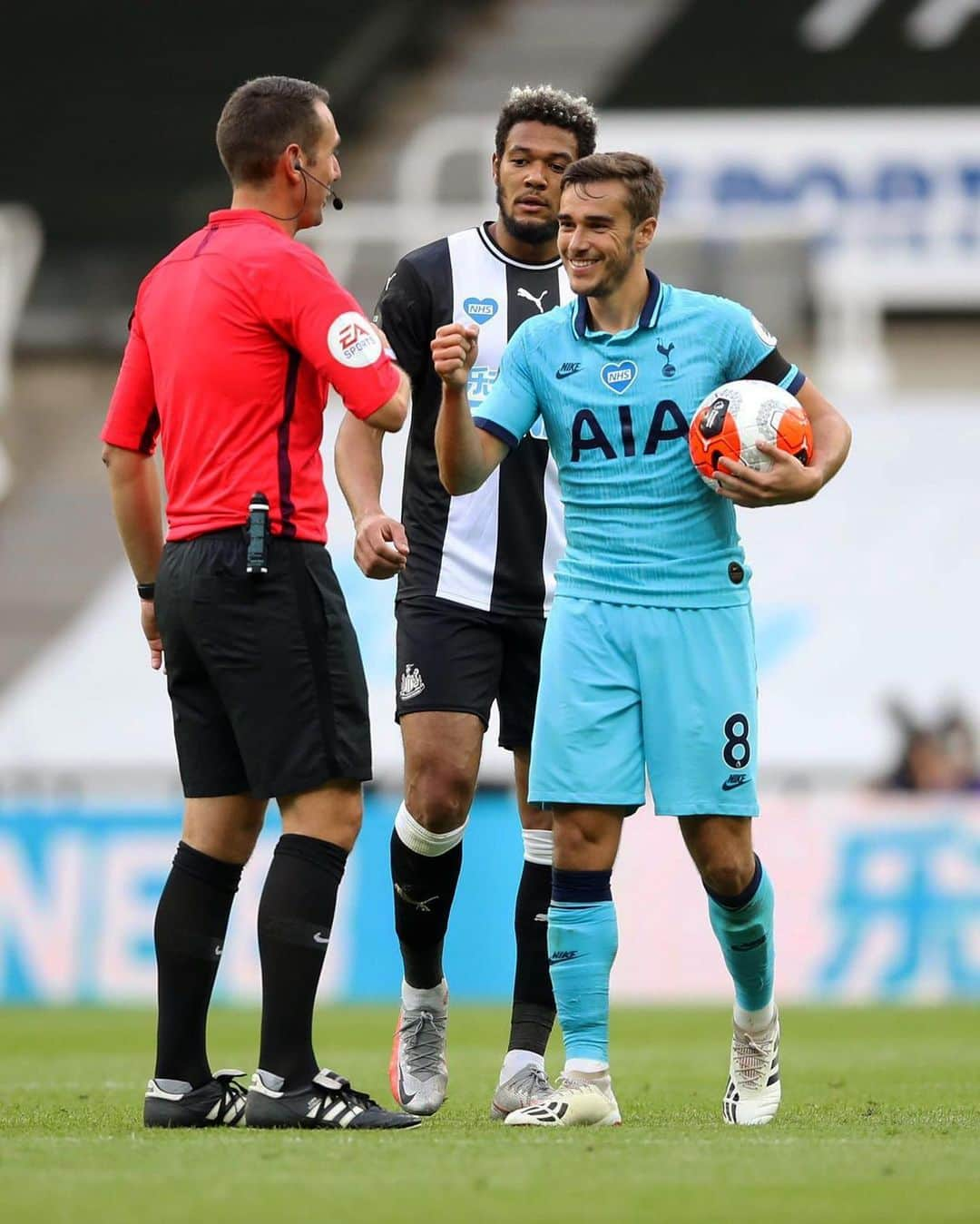 ハリー・ウィンクスのインスタグラム：「Important win✅Congrats @harrykane on 200 club goals🙌👏」