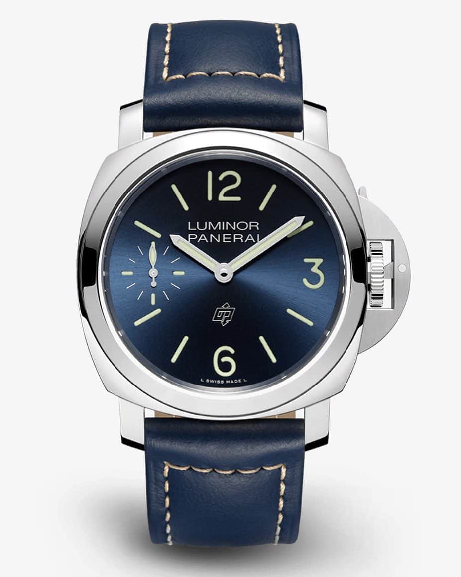 パネライのインスタグラム：「Just popped up on the #Panerai site and it’s a beauty at only $5,500 USD. Available for purchase online now is the #PAM1085 Luminor Blu Mare 44 Logo Blue Dial. It runs on a mechanical 3 day P.6000 movement. I think this is gonna fly out of the boutiques at that price point and dial combination. What do you think? #PaneraiCentral」