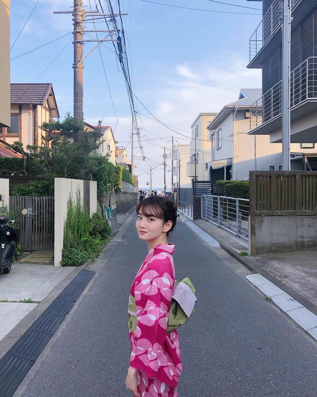 青山舞莉のインスタグラム：「𝐲𝐮𝐤𝐚𝐭𝐚  𝐟𝐫𝐨𝐦 𝐥𝐚𝐬𝐭 𝐲𝐞𝐚𝐫  去年の浴衣」