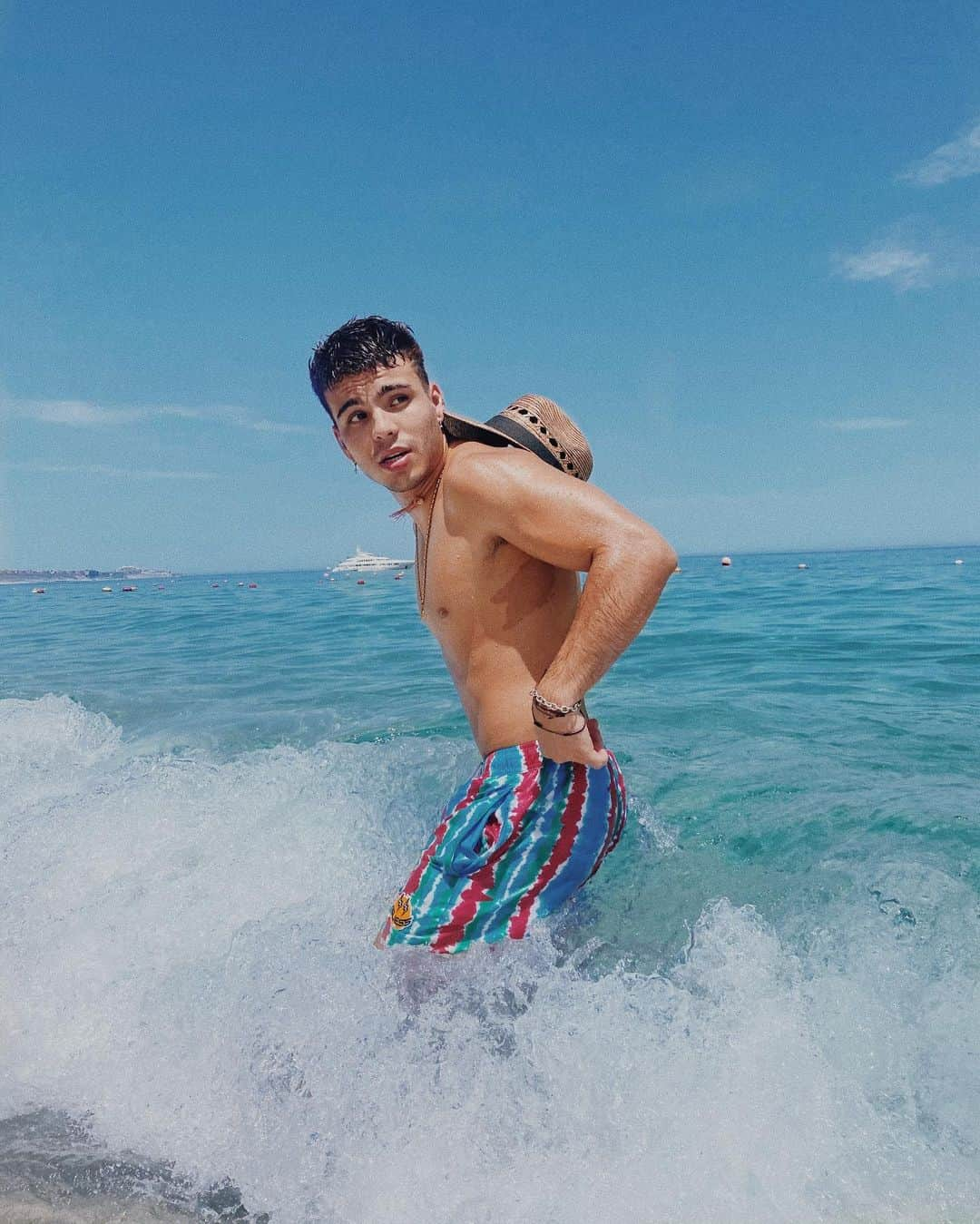 Sebastián Villalobosさんのインスタグラム写真 - (Sebastián VillalobosInstagram)「🌊🌊🌊🌊🌊」7月16日 7時02分 - sebas