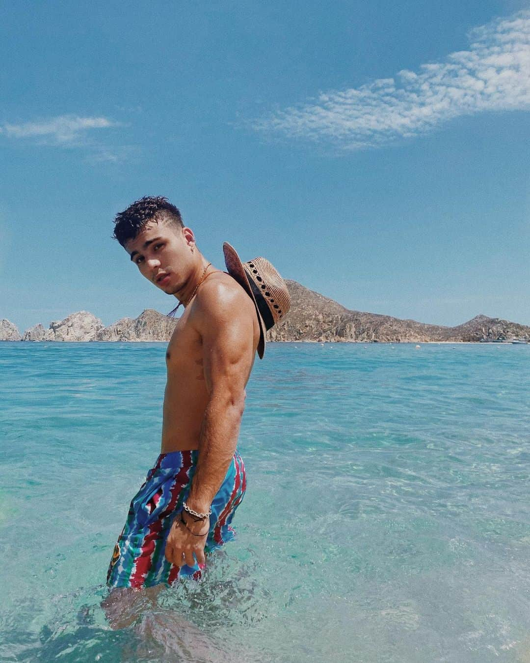 Sebastián Villalobosさんのインスタグラム写真 - (Sebastián VillalobosInstagram)「🌊🌊🌊🌊🌊」7月16日 7時02分 - sebas