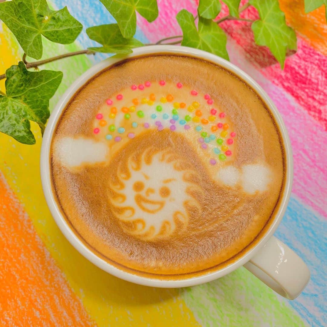 AMAZING COFFEEさんのインスタグラム写真 - (AMAZING COFFEEInstagram)「. 🌈The day of Rainbow🌈 . 本日は7月16日ナナイロの日です🌱✨ ANUENUE BLENDは本日までとなります‼️ OSAKA SOUTH SIDEとYOKOSUKA BEACH SIDEではドリップコーヒーでもお楽しみいただけます⤴︎(^o^)v ※抽出器具は、店舗により異なります。 . ※TOKYO NAKAMEGUROは店休日となります。 . みなさんの見上げた空に虹がかかりますように…✨ . #AMAZINGCOFFEE #AMeCO #アメコ #虹 #716 #ナナイロ #ANUENUE #Latteart #Coffee #Espresso」7月16日 8時00分 - amazing_coffee_official