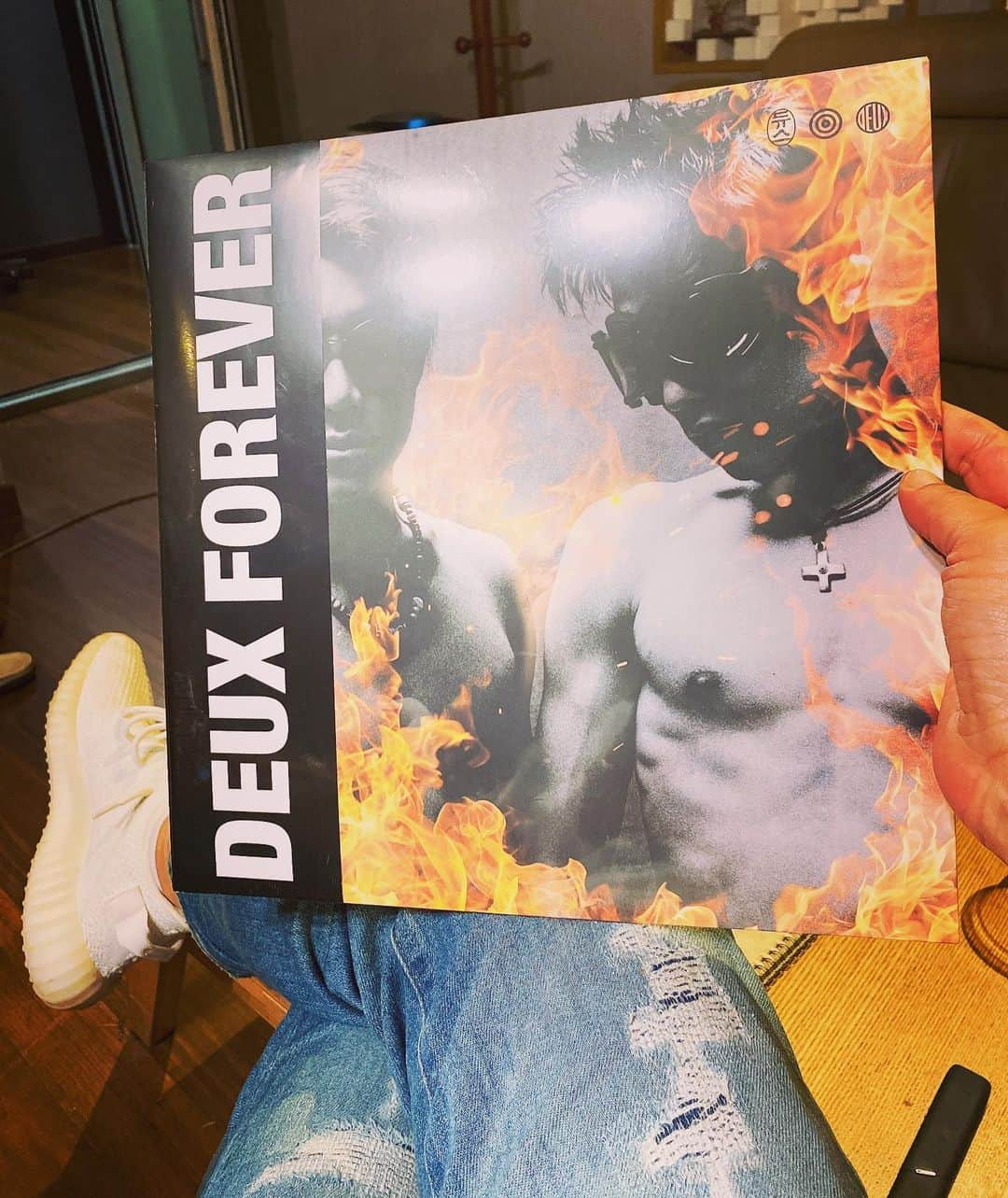 イ・ヒョンドのインスタグラム：「#DEUXFOREVER #remastered  #vinyl  Arrived  #김성재 #이현도 #듀스」