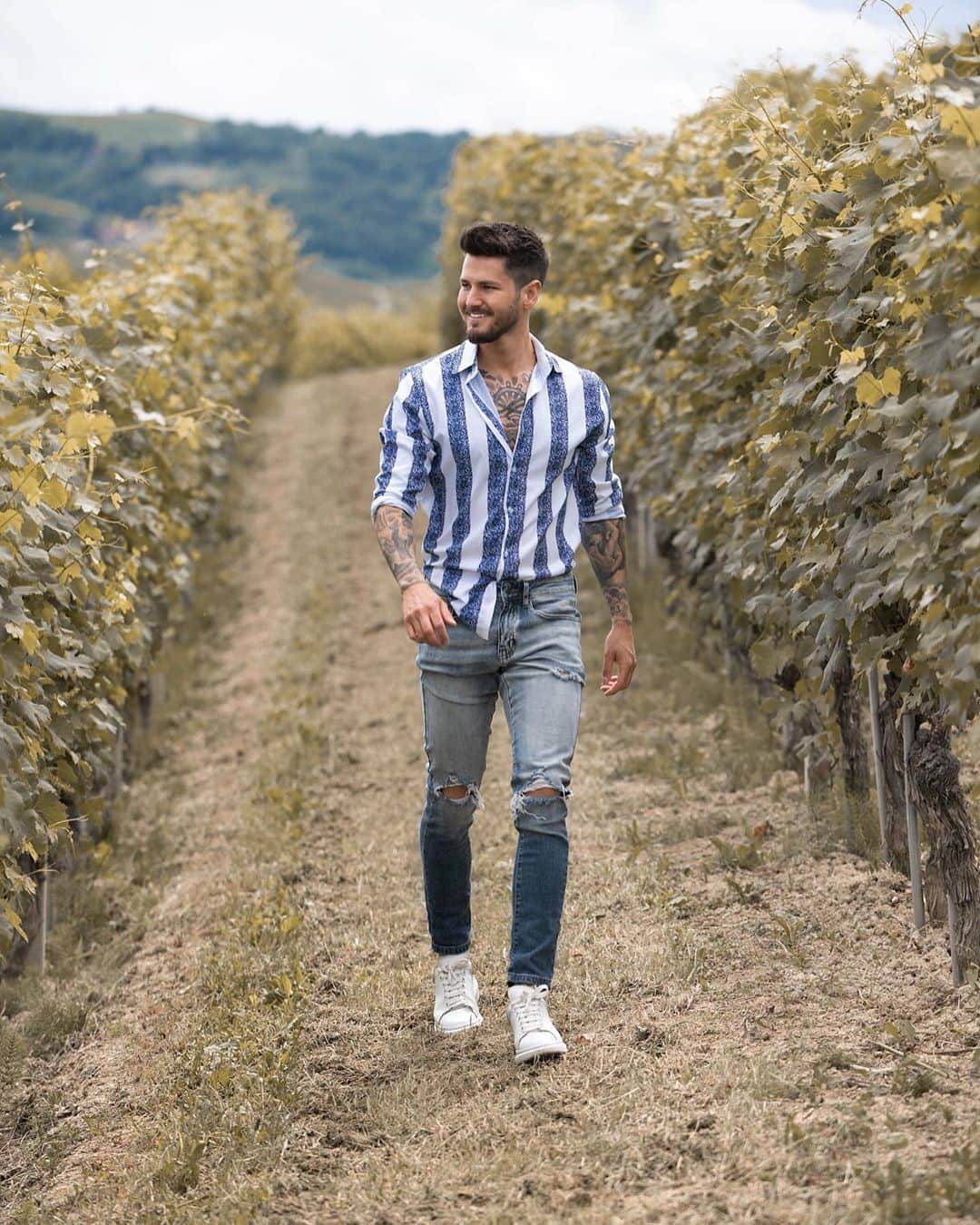 STYLE4GUYSのインスタグラム：「Shop @FashionNovaMEN And Take Your Summer Fit To The Next Level ☀ Check Out @FashionNovaMEN New Arrivals #FashionNova FashionNovaPartner #NovaMEN」