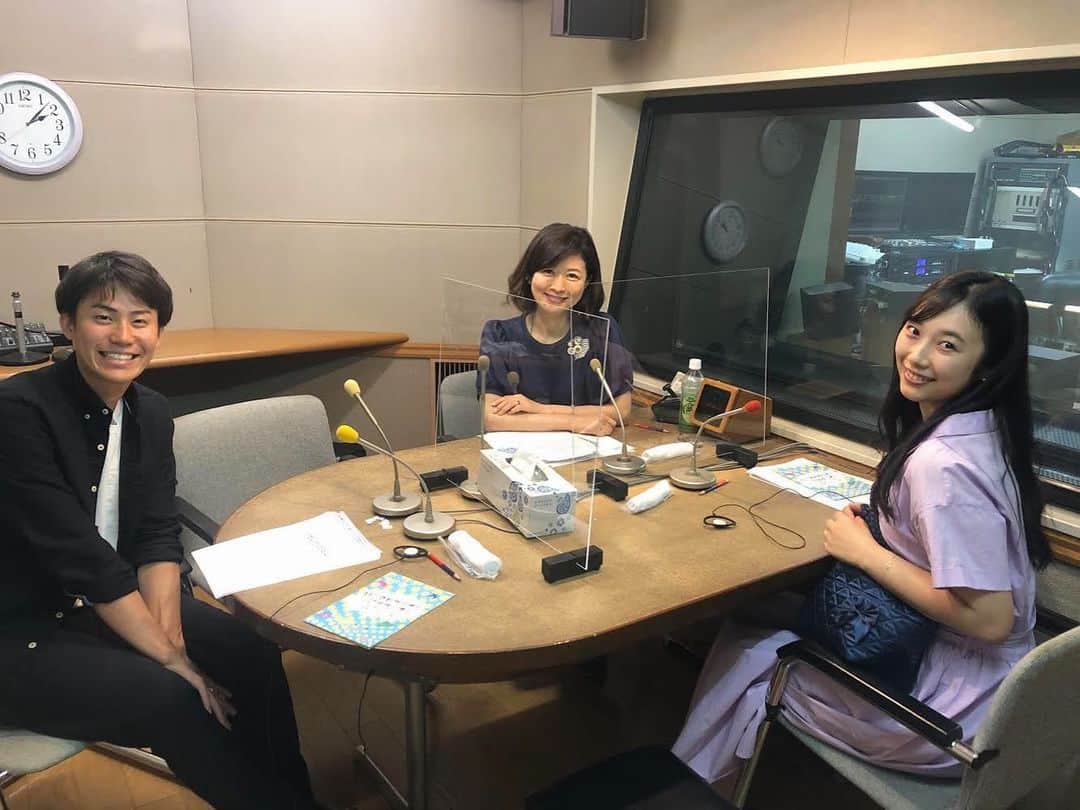 辻沙穂里のインスタグラム：「. 松井愛アナウンサーの『あさカツ』 7月は三ツ廣アナと私がご一緒させてもらっています🌻 この前の日曜日あさ7:20〜2回目の放送でした☺︎ 夏の大放談会をテーマに 世代間のギャップについてお話ししています🍉 radikoでも是非お聴きください♫」