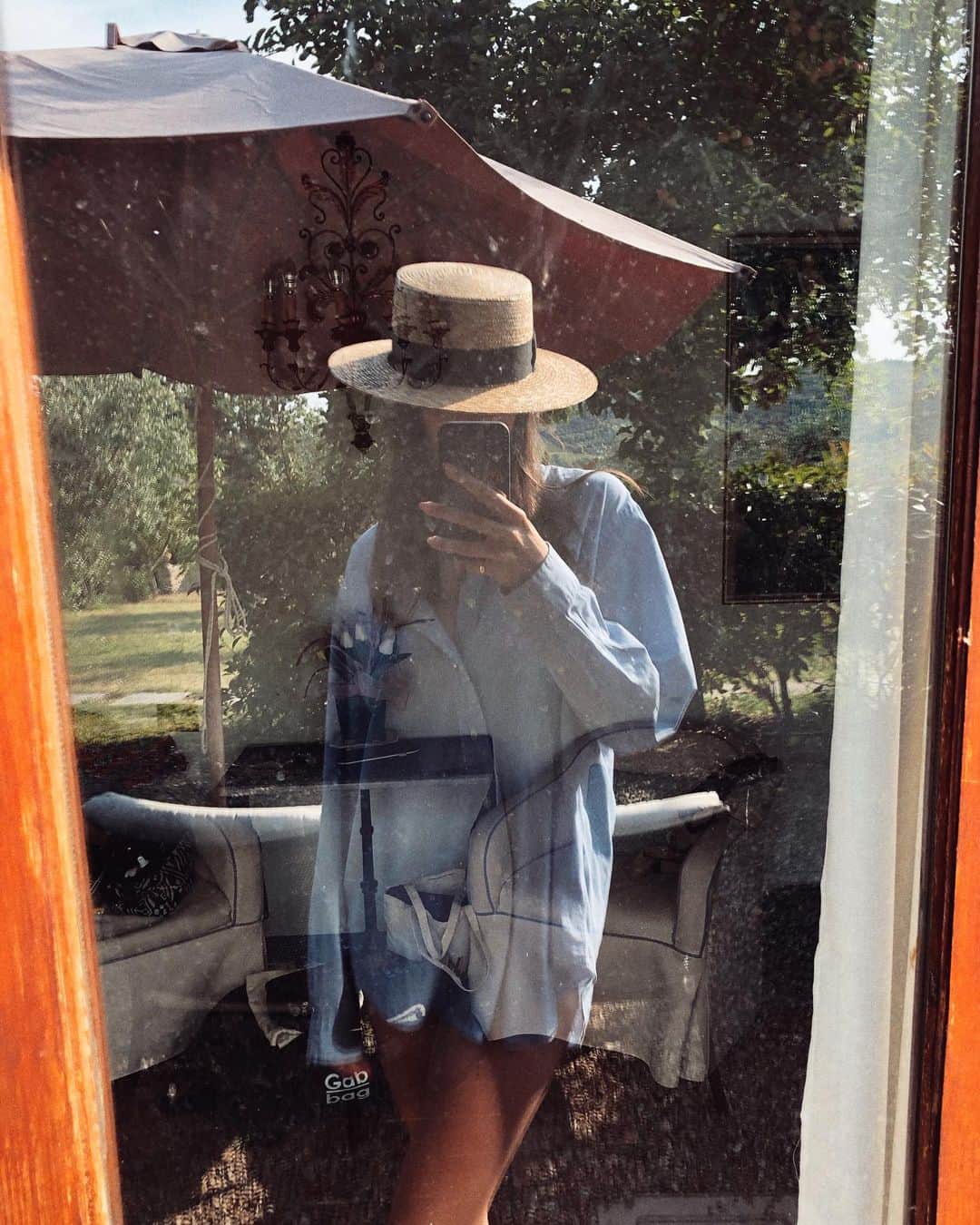 アンディー・トレスさんのインスタグラム写真 - (アンディー・トレスInstagram)「Our own little paradise in the countryside 🌿 #Tuscany」7月16日 20時05分 - stylescrapbook
