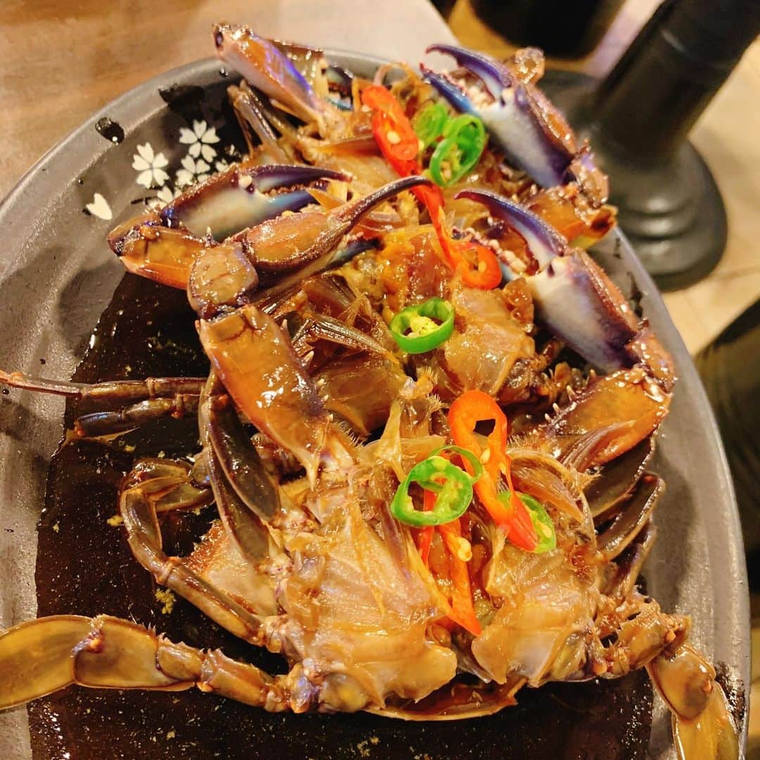 三村遙佳さんのインスタグラム写真 - (三村遙佳Instagram)「.  前に韓国で食べたごはんㅋㅋㅋ  海鮮とトッポギのセットと、 カンジャンケジャンだよ🦀  #韓国　#韓国料理　#カンジャンケジャン　#海鮮　# 한국 #한식 #간장게장 #해물」7月16日 20時38分 - mimuraharuka_1027