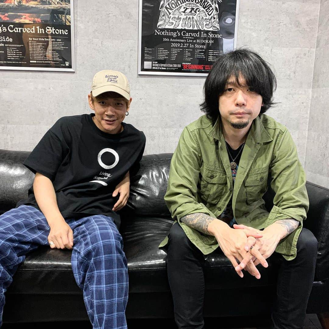 Nothing’s Carved In Stoneさんのインスタグラム写真 - (Nothing’s Carved In StoneInstagram)「【「Rendaman」先行OA！】﻿ ﻿ 本日、7/16(木)25:30からZIP-FM "Silver Sun Radio"が放送されます。﻿ ﻿ 本日の放送では8/26リリースのセルフカバーアルバム『Futures』より「Rendaman」を先行オンエア！﻿ ﻿ radikoからでも聞けますのでぜひチェックしてください。﻿ ﻿ #nothingscarvedinstone #ナッシングス #ncis #silversunrecords #silversunradio #ナシラジ」7月16日 21時04分 - nothingscarvedinstone