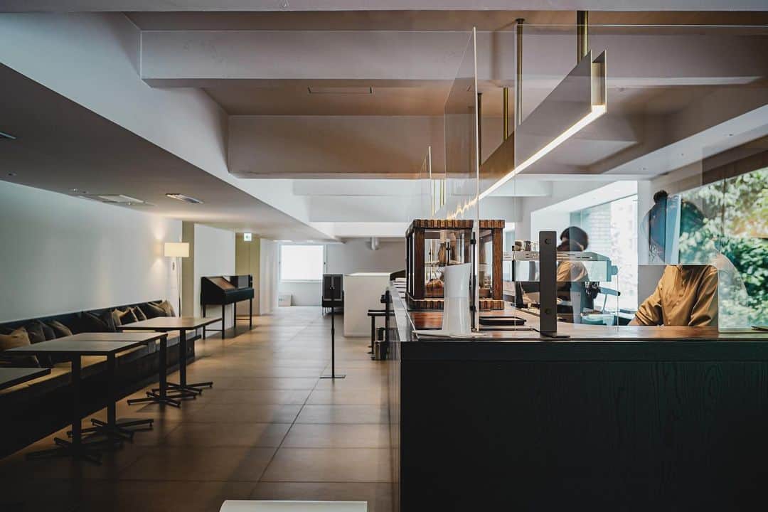 中野晴代のインスタグラム：「・ DDD HOTEL ・ ・ #dddhotel #collectivehotel #designhotel #コレクティブホテル #デザインホテル #tokyohotel #abno」