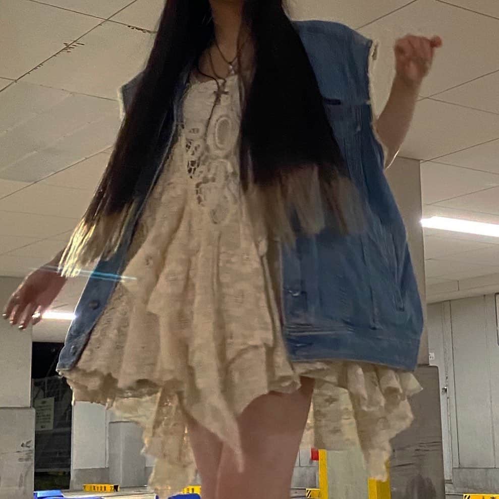 セナのインスタグラム：「🤍」