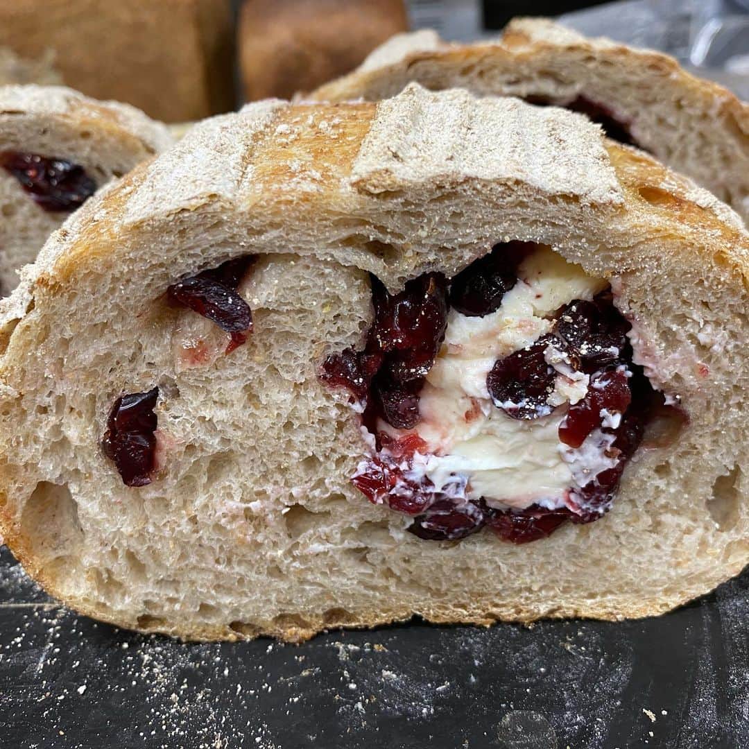 魔女菅原のグルメインスタ