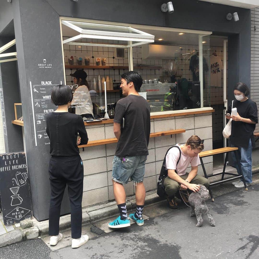 ABOUT LIFE COFFEE BREWERSのグルメインスタ