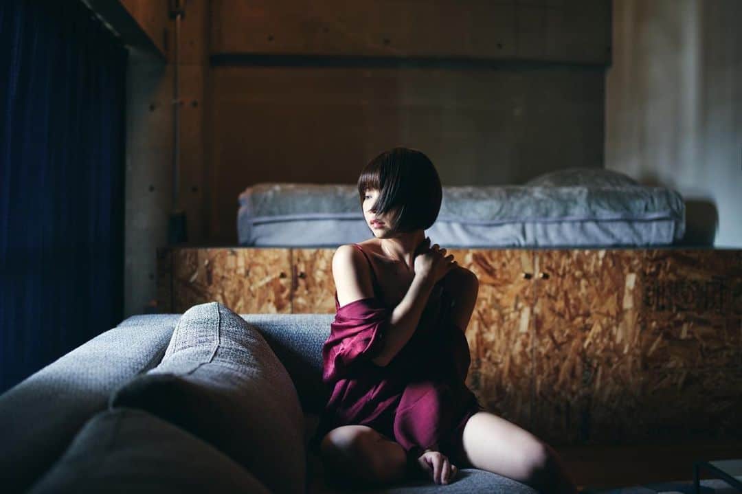 白波瀬ミキティ。のインスタグラム：「＊＊＊ . . . #ルームウェア #roomwear  #部屋着 #夏ネイル  #model #gravure #portraitmodel  #cosplayer  #モデル女子  #グラビアアイドル #コスプレイヤー  #インスタグラマー #lingerie #lingerielove  #ランジェリー大好き  #eros  #bodymake  #可愛くなりたい  #黒髪ショート #japan_of_insta  #igportrait #pasha_magazine #instaportrait  #tokyocameraclub  #童顔  #エロ可愛い #sexy #japanesegirl  #日本人 #人像攝影系列」
