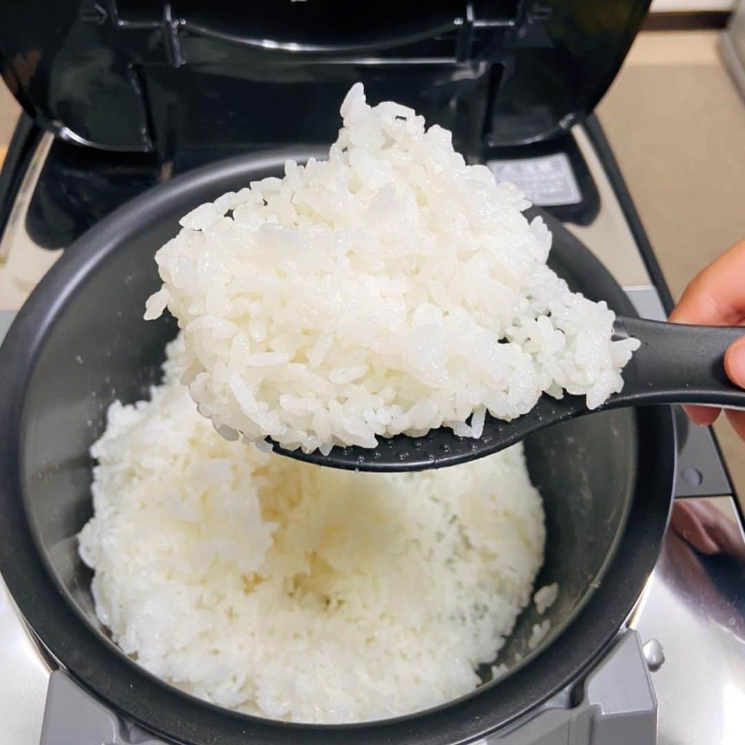 箭内夢菜さんのインスタグラム写真 - (箭内夢菜Instagram)「🍚✨ @zojirushi_official さんの炊飯器で ご飯がとっても美味しく炊けました*ﾟ 家族みんな大喜びです︎☺︎」7月16日 16時28分 - yumenayanai_official