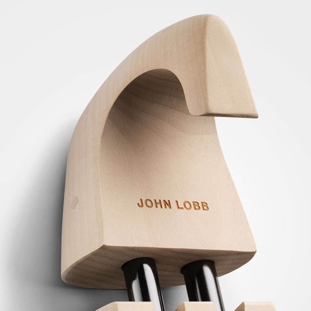 ジョンロブのインスタグラム：「Made from light yet resistant lime-wood, our shoe trees will prolong the life and appearance of your footwear by helping to draw out unwanted moisture from the shoes when in storage. . #johnlobb」